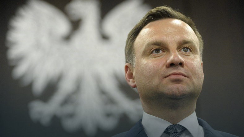 Rok Dudy, czyli jak z doktora prawa zrobić&nbsp;marionetkę.