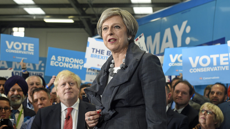 Wielka Brytania na zakręcie, czyli wzrastająca niepewność rok po&nbsp;Brexicie